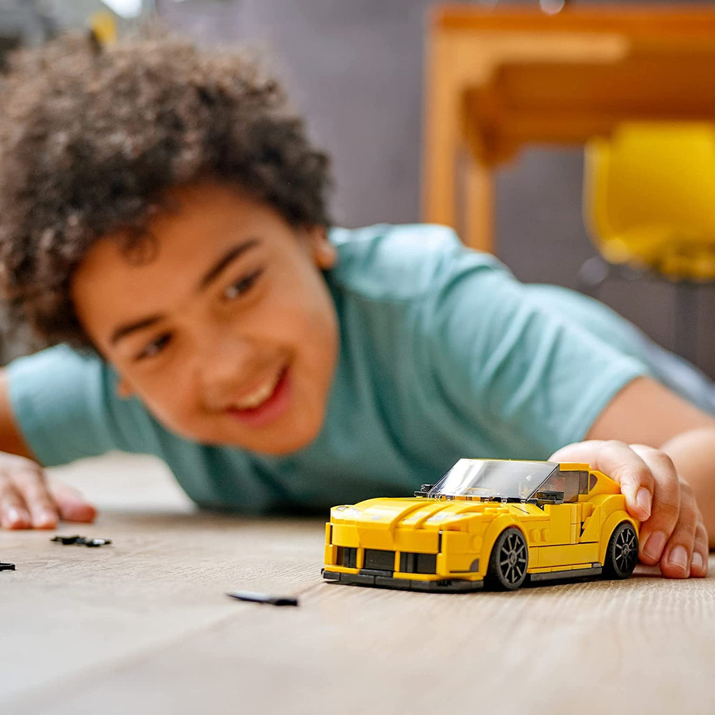 Sports Car Toy Building Set with Racing Driver Minifigure X9801