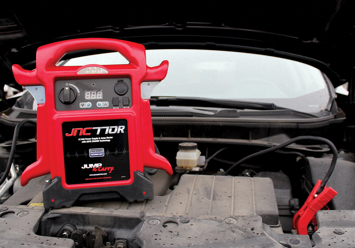 Red 1700 Peak Amp 12 Volt Jump Starter C6874