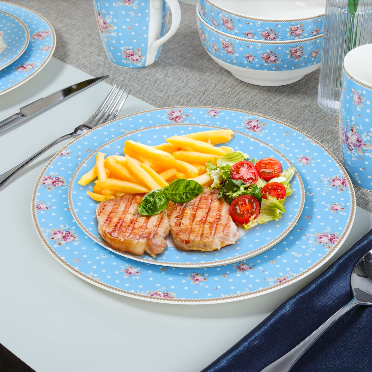 12 Piece Blue Floral Ceramic Dinnerware Set W872920